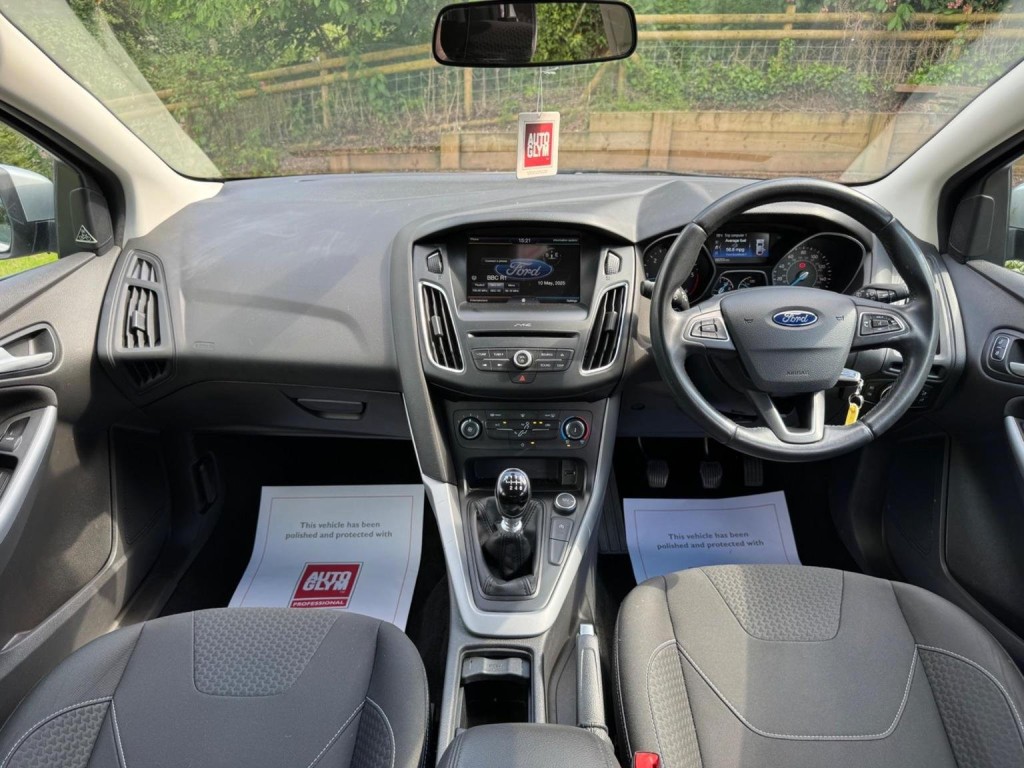 FORD FOCUS 1.5 TDCi Zetec Euro 6 (s/s) 5dr 2016