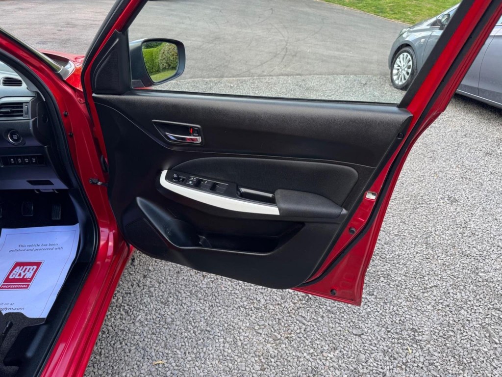 SUZUKI SWIFT 1.0 Boosterjet SHVS SZ5 Euro 6 (s/s) 5dr 2018