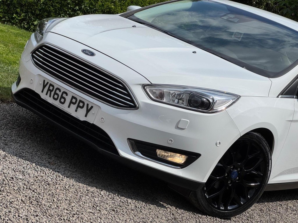 FORD FOCUS 1.5 TDCi Titanium X Euro 6 (s/s) 5dr 2016