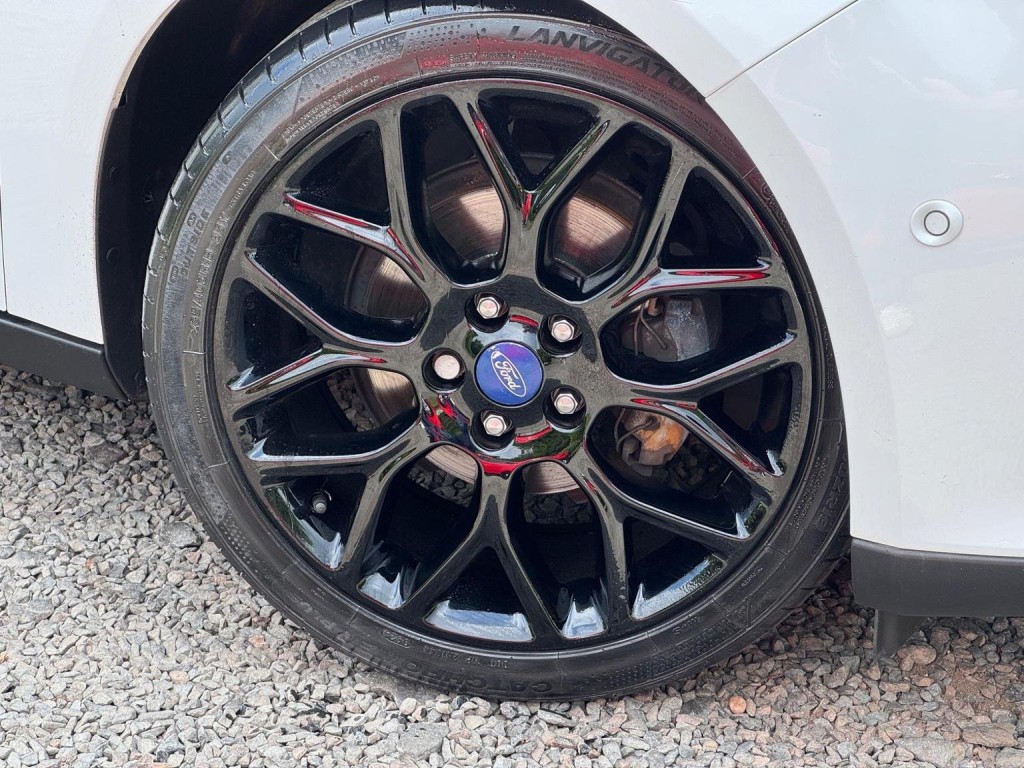 FORD FOCUS 1.5 TDCi Titanium X Euro 6 (s/s) 5dr 2016