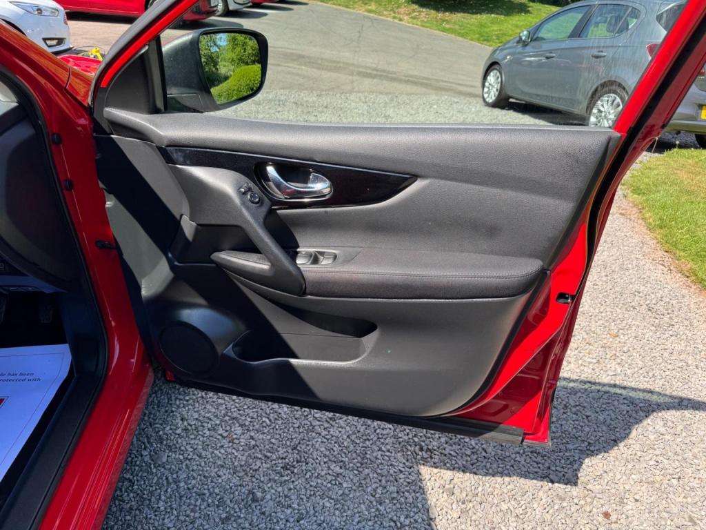 NISSAN QASHQAI 1.5 dCi Acenta 2WD Euro 6 (s/s) 5dr 2016