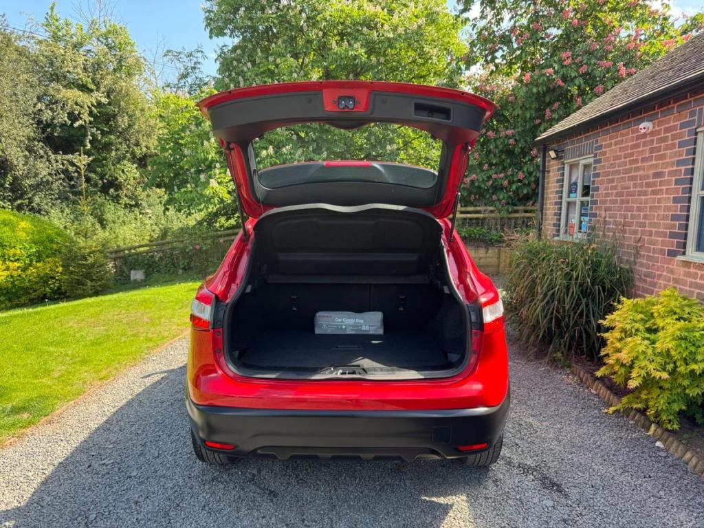 NISSAN QASHQAI 1.5 dCi Acenta 2WD Euro 6 (s/s) 5dr 2016