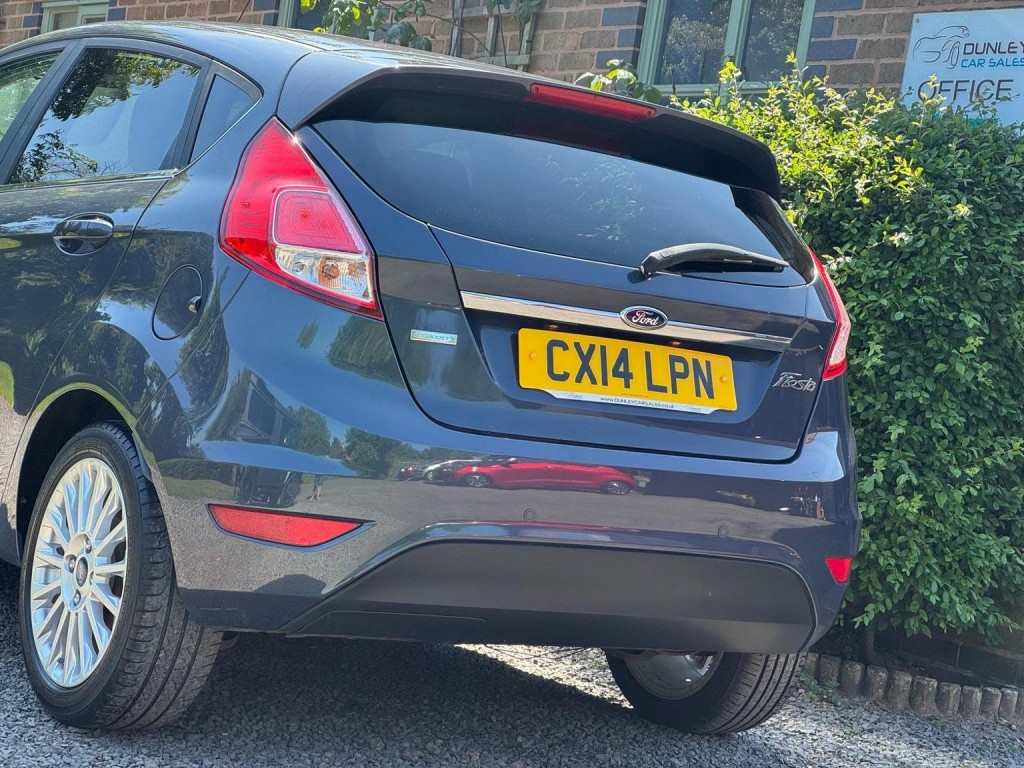 FORD FIESTA 1.0T EcoBoost Titanium Euro 5 (s/s) 5dr 2014