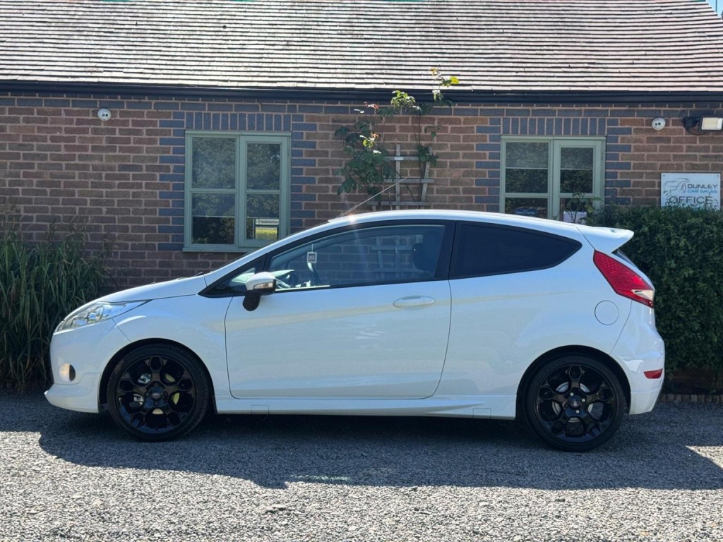 FORD FIESTA 1.6 Zetec S 3dr 2011