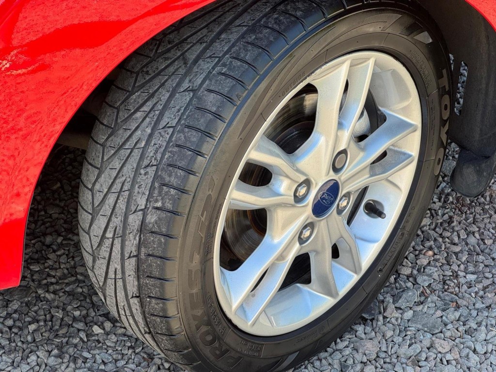 FORD FIESTA 1.0T EcoBoost Zetec Euro 6 (s/s) 3dr 2016