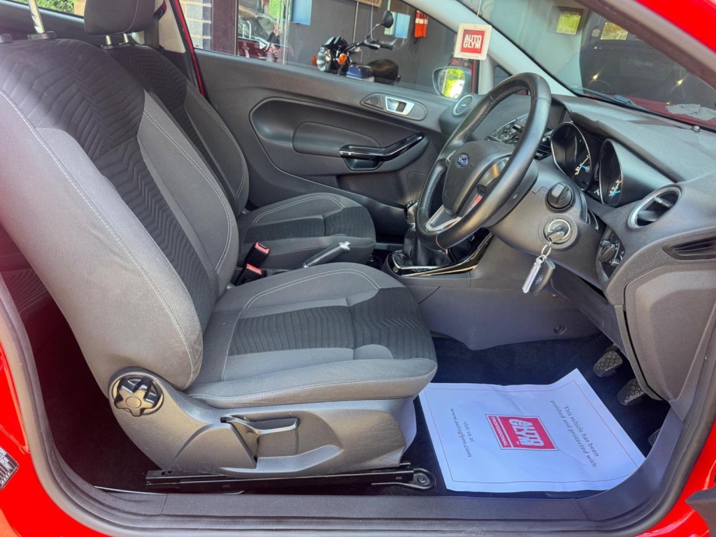 FORD FIESTA 1.0T EcoBoost Zetec Euro 6 (s/s) 3dr 2016