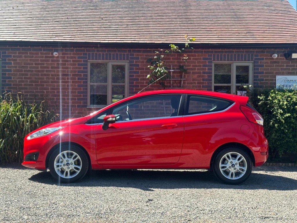FORD FIESTA 1.0T EcoBoost Zetec Euro 6 (s/s) 3dr 2016