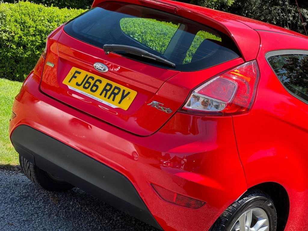 FORD FIESTA 1.0T EcoBoost Zetec Euro 6 (s/s) 3dr 2016