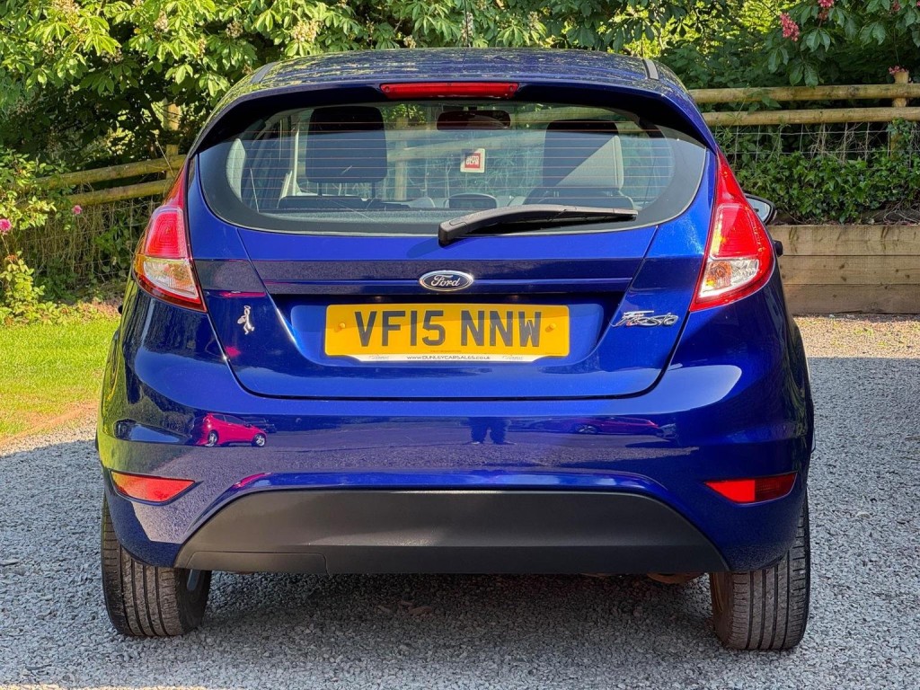 FORD FIESTA 1.25 Zetec Euro 6 5dr 2015