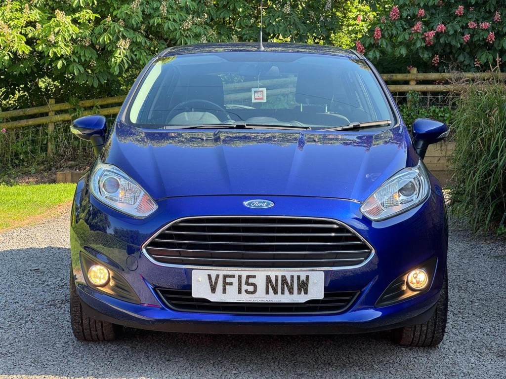 FORD FIESTA 1.25 Zetec Euro 6 5dr 2015
