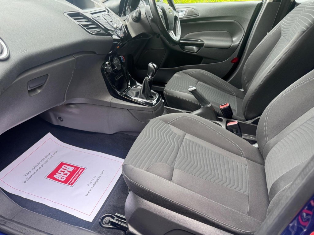 FORD FIESTA 1.25 Zetec Euro 6 5dr 2015