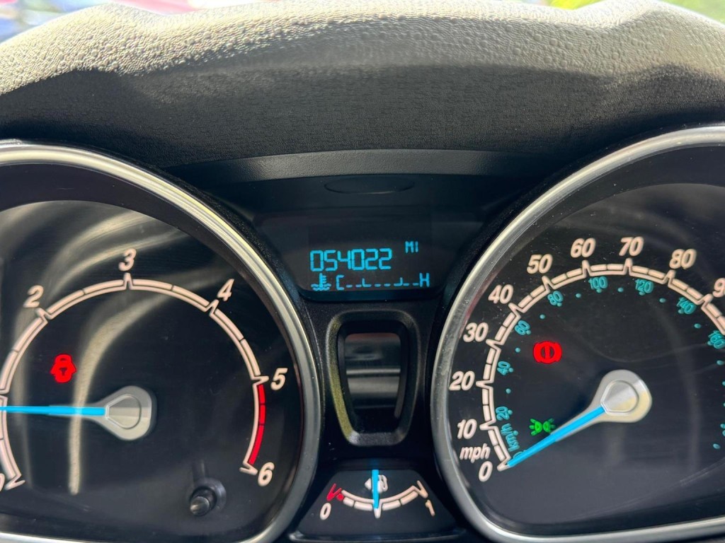 FORD FIESTA 1.5 TDCi Style Euro 5 5dr 2013