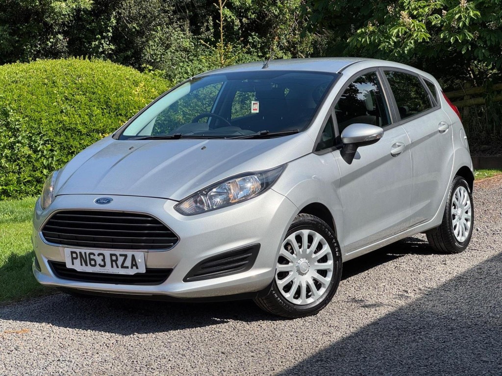 FORD FIESTA 1.5 TDCi Style Euro 5 5dr 2013
