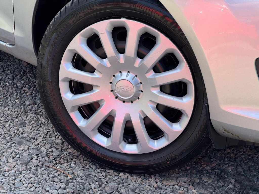 FORD FIESTA 1.5 TDCi Style Euro 5 5dr 2013