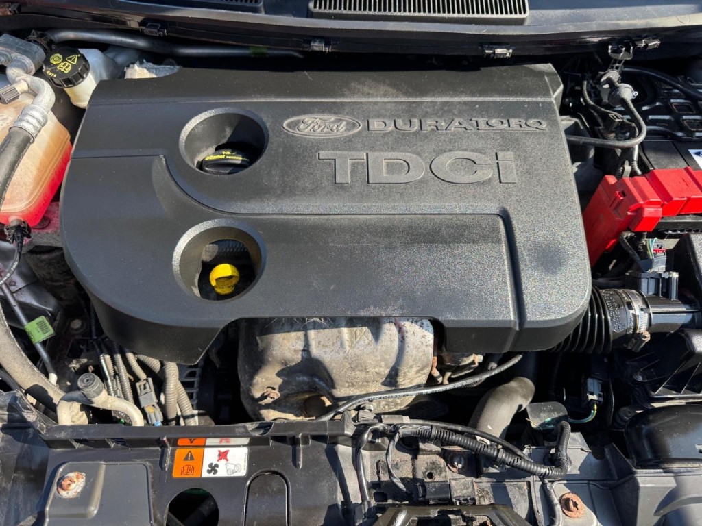 FORD FIESTA 1.5 TDCi Style Euro 5 5dr 2013