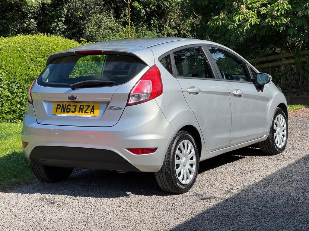 FORD FIESTA 1.5 TDCi Style Euro 5 5dr 2013