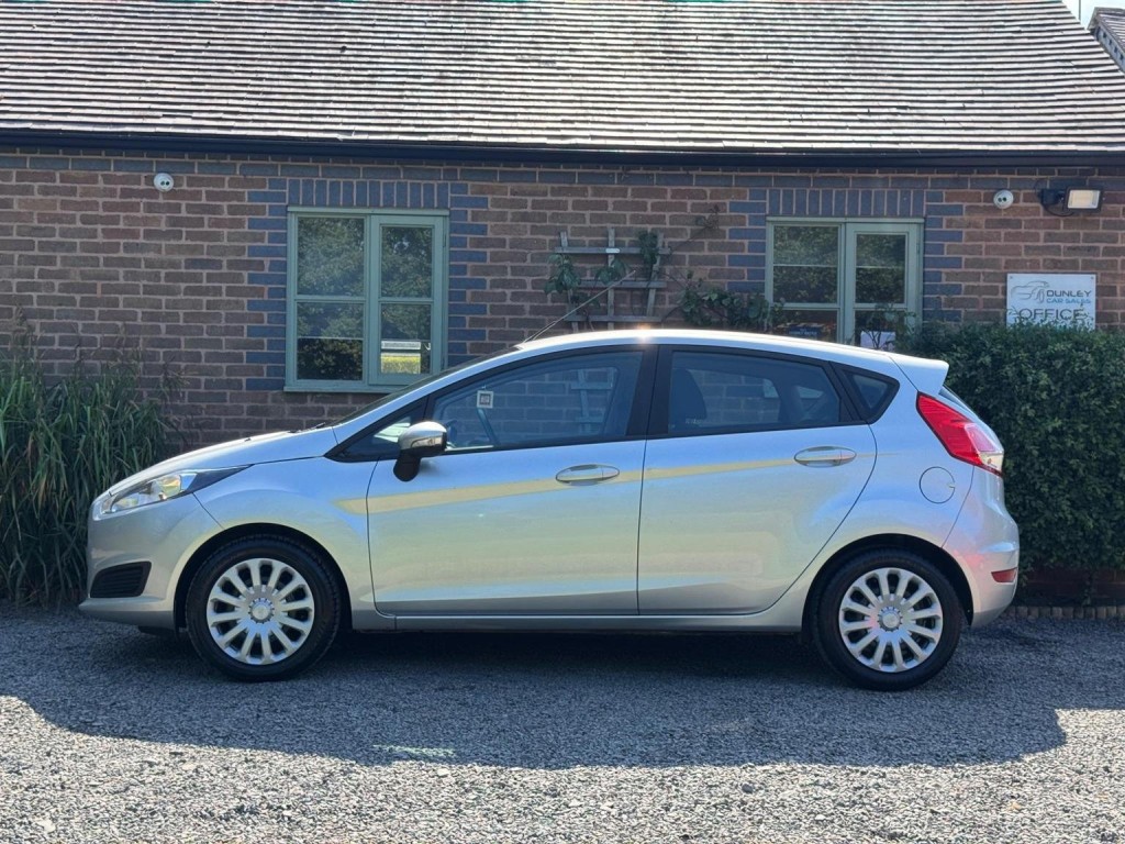FORD FIESTA 1.5 TDCi Style Euro 5 5dr 2013