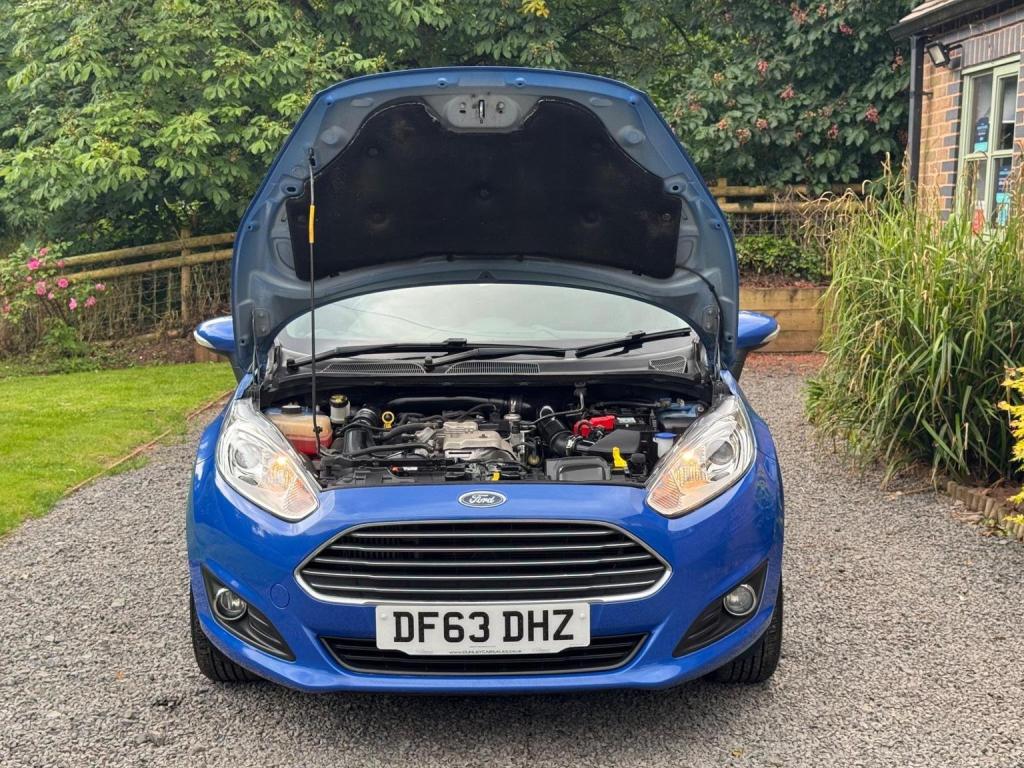 FORD FIESTA 1.0T EcoBoost Zetec Euro 5 (s/s) 3dr 2014