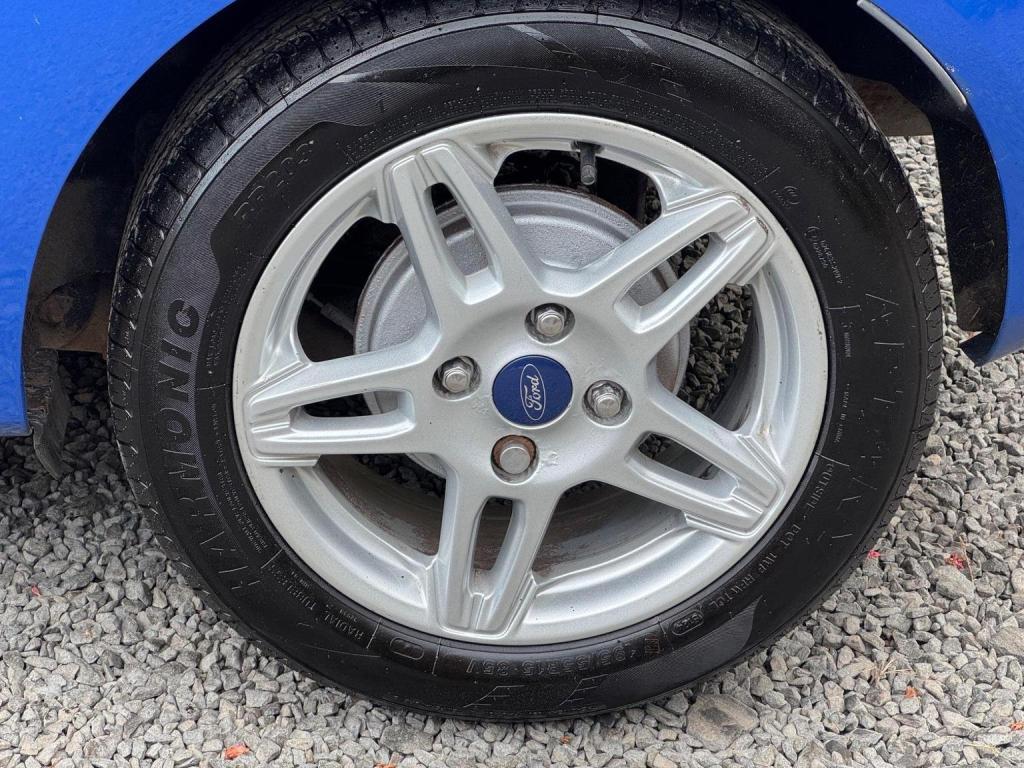 FORD FIESTA 1.0T EcoBoost Zetec Euro 5 (s/s) 3dr 2014