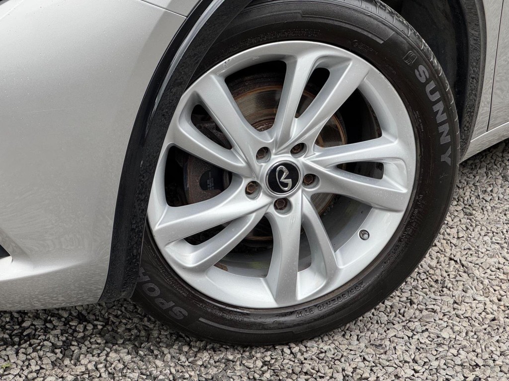 INFINITI Q30 1.5d SE Euro 6 (s/s) 5dr 2017