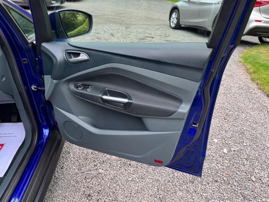 FORD C-MAX 1.6 TDCi Zetec Euro 5 5dr 2014