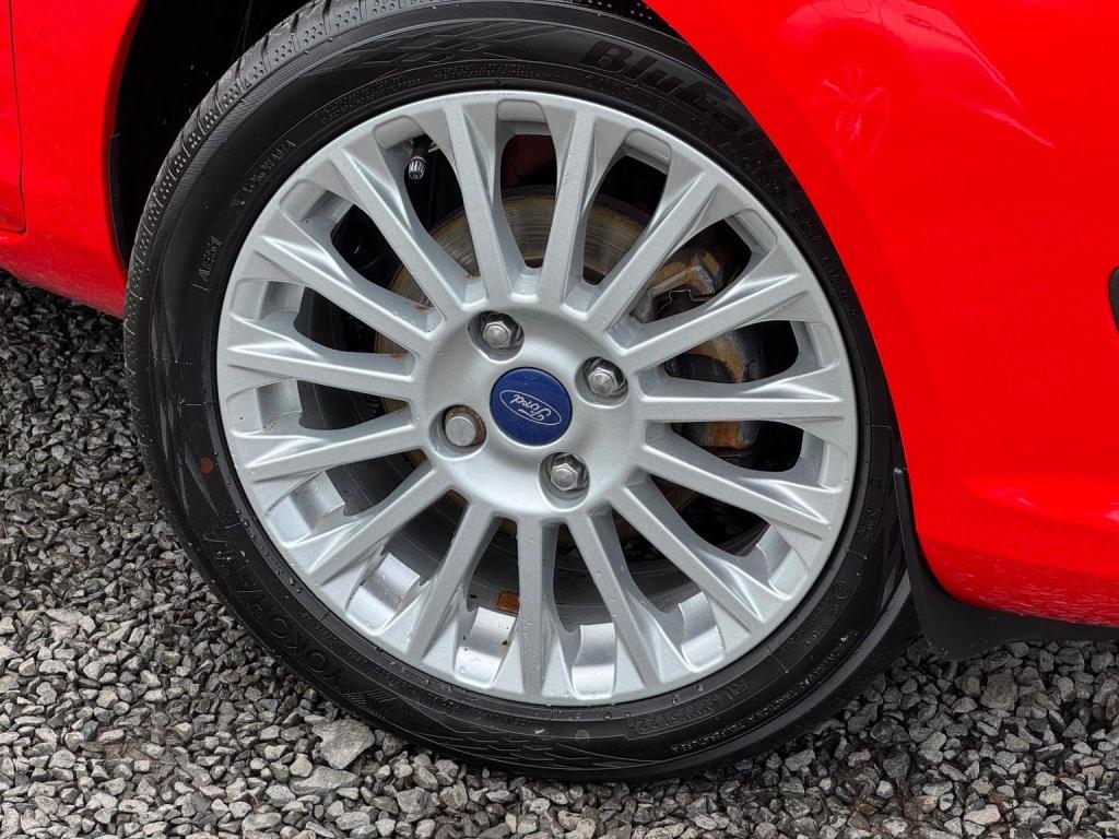 FORD FIESTA 1.0T EcoBoost Titanium Euro 5 (s/s) 5dr 2014