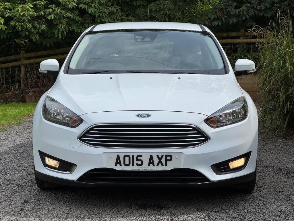 FORD FOCUS 1.6 TDCi Titanium Euro 5 (s/s) 5dr 2015
