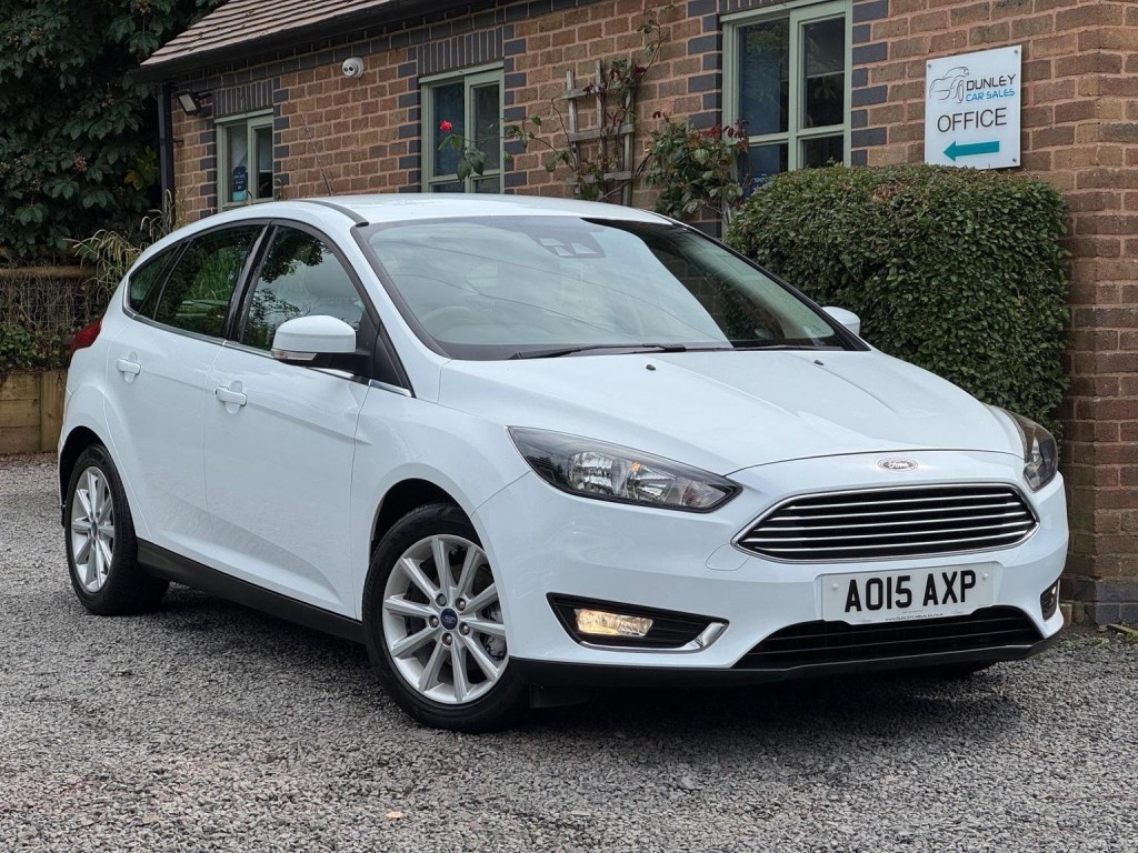 FORD FOCUS 1.6 TDCi Titanium Euro 5 (s/s) 5dr 2015