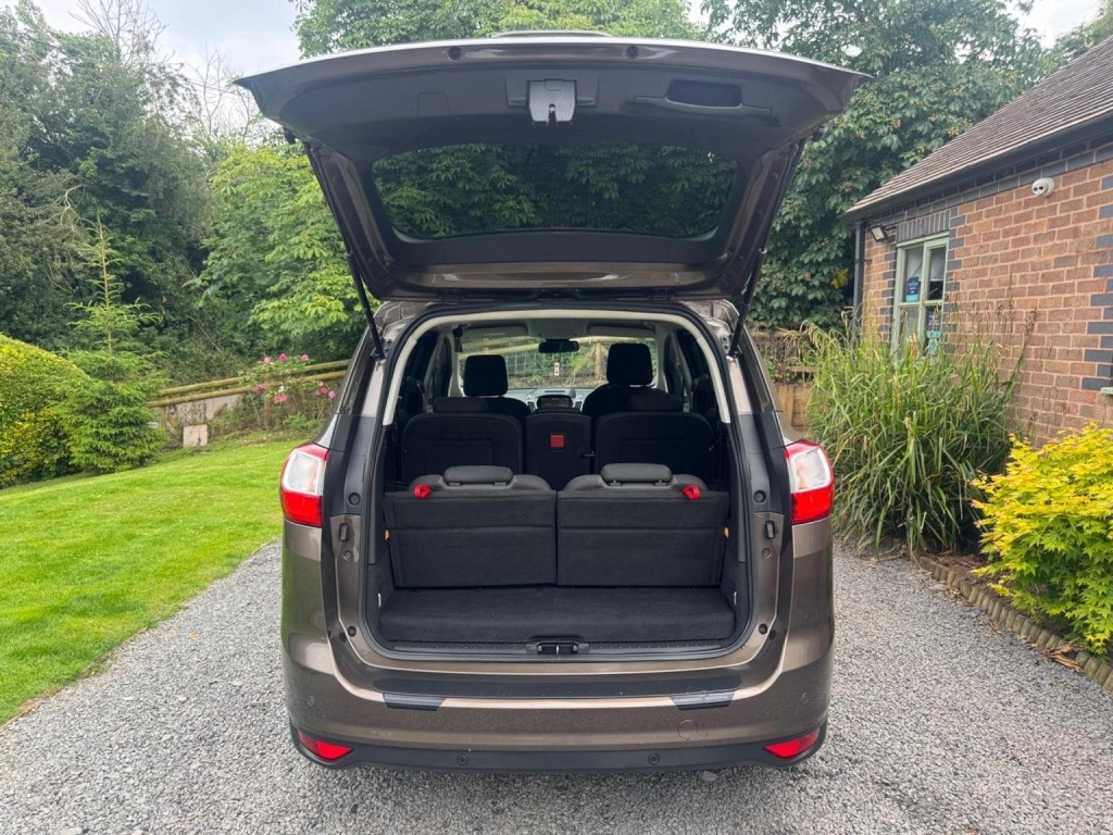 FORD GRAND C-MAX 1.5 TDCi Titanium Euro 6 (s/s) 5dr 2015