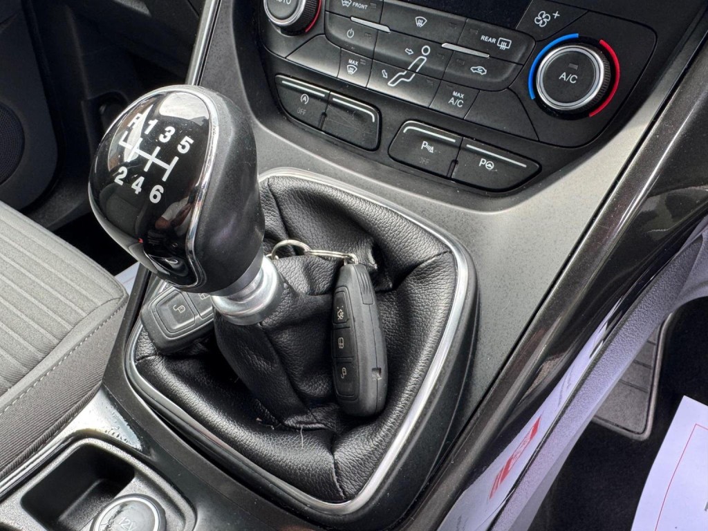 FORD GRAND C-MAX 1.5 TDCi Titanium Euro 6 (s/s) 5dr 2015