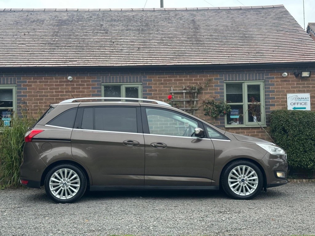 FORD GRAND C-MAX 1.5 TDCi Titanium Euro 6 (s/s) 5dr 2015