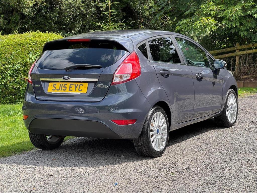 FORD FIESTA 1.0T EcoBoost Titanium Euro 5 (s/s) 5dr 2015