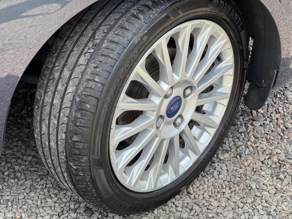 FORD FIESTA 1.0T EcoBoost Titanium Euro 5 (s/s) 5dr 2015