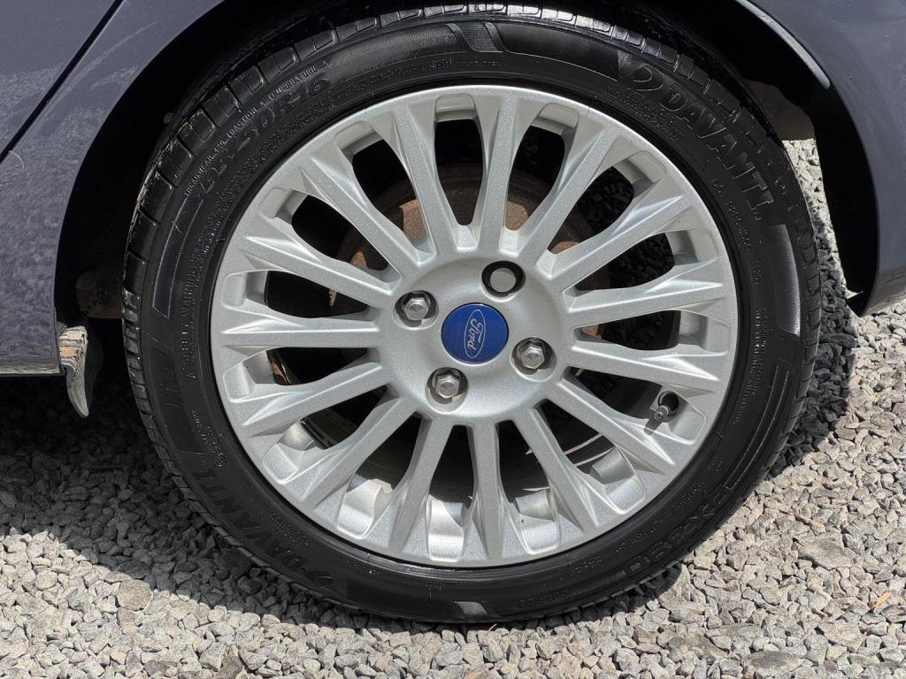 FORD FIESTA 1.0T EcoBoost Titanium Euro 5 (s/s) 5dr 2015