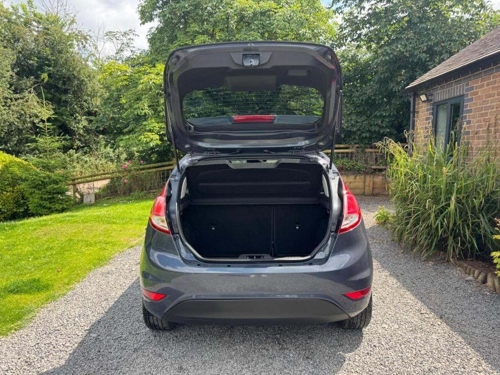 FORD FIESTA 1.0T EcoBoost Titanium Euro 5 (s/s) 5dr 2015