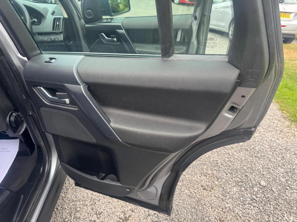 LAND ROVER FREELANDER 2 2.2 TD4 GS 4WD Euro 5 (s/s) 5dr 2012