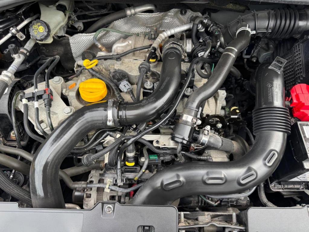 RENAULT CLIO 0.9 TCe Dynamique Nav Euro 6 (s/s) 5dr 2016