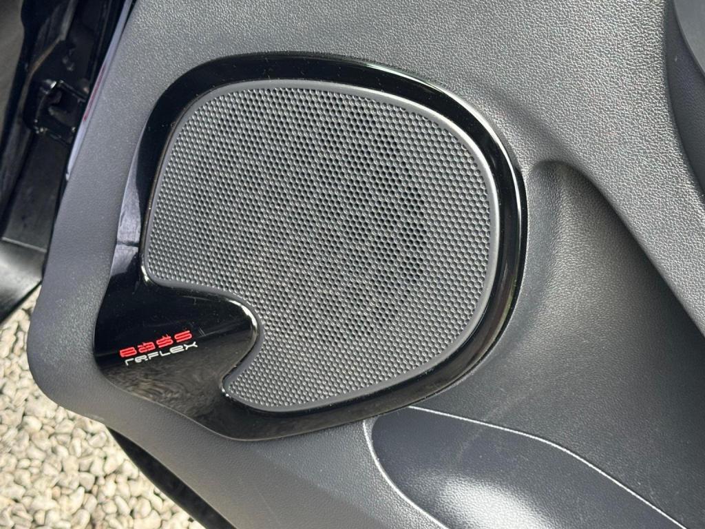 RENAULT CLIO 0.9 TCe Dynamique Nav Euro 6 (s/s) 5dr 2016