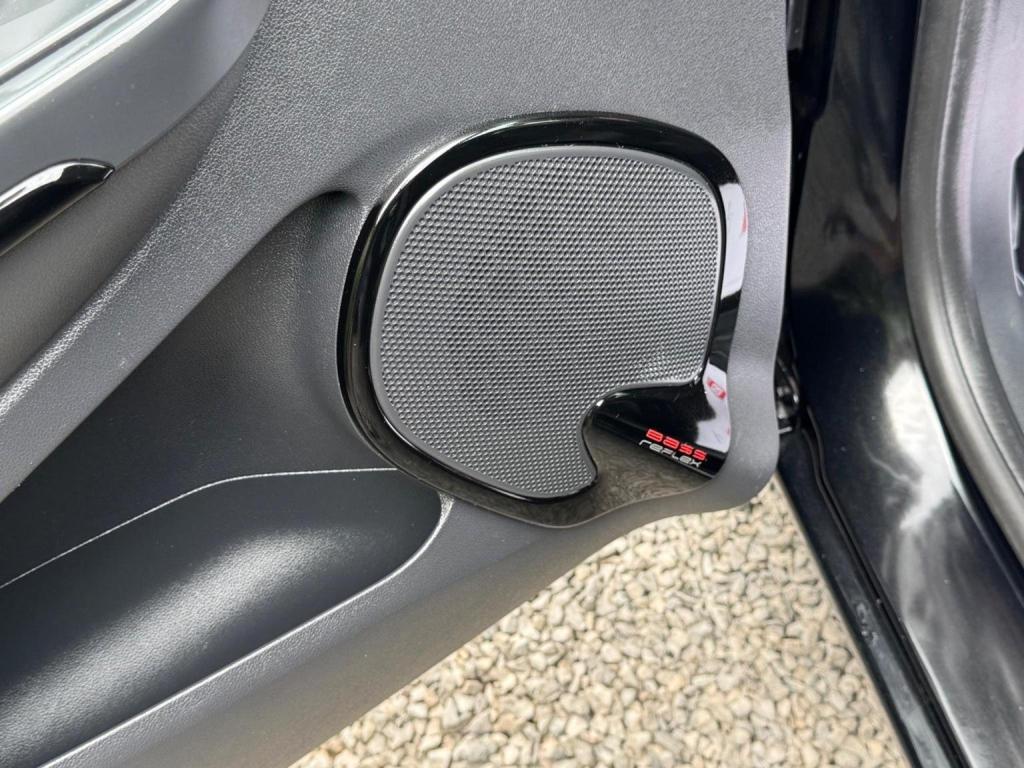 RENAULT CLIO 0.9 TCe Dynamique Nav Euro 6 (s/s) 5dr 2016