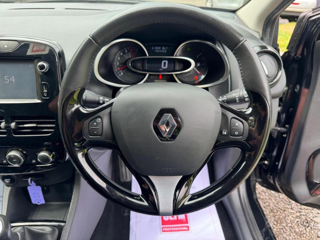 RENAULT CLIO 0.9 TCe Dynamique Nav Euro 6 (s/s) 5dr 2016