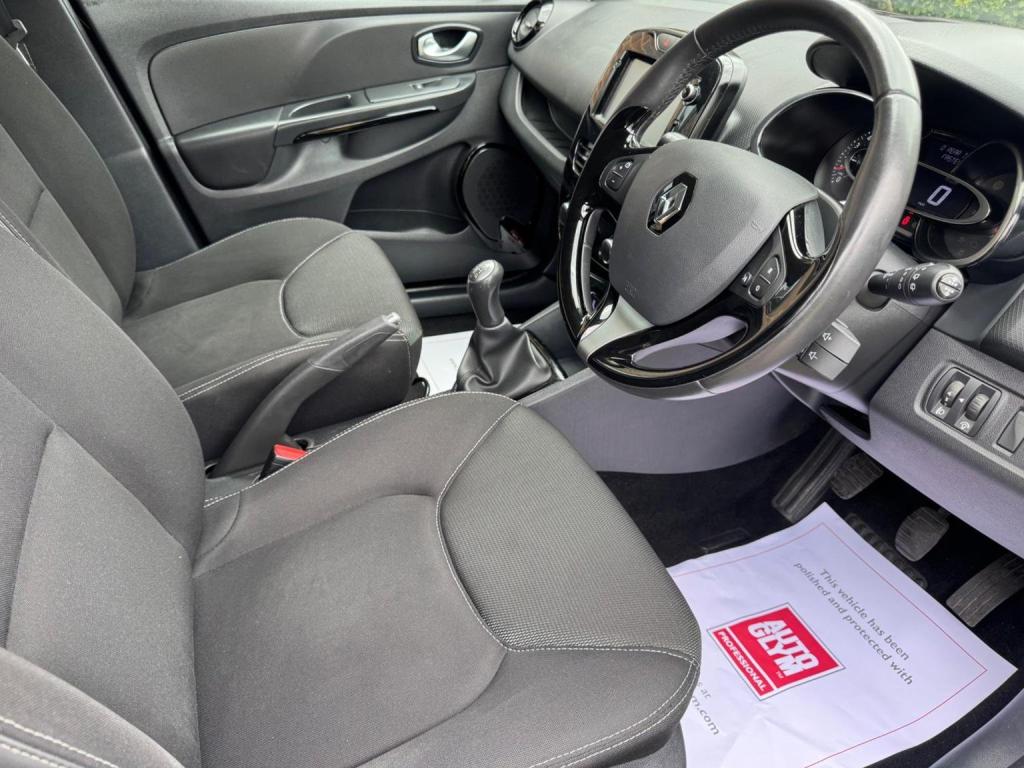 RENAULT CLIO 0.9 TCe Dynamique Nav Euro 6 (s/s) 5dr 2016