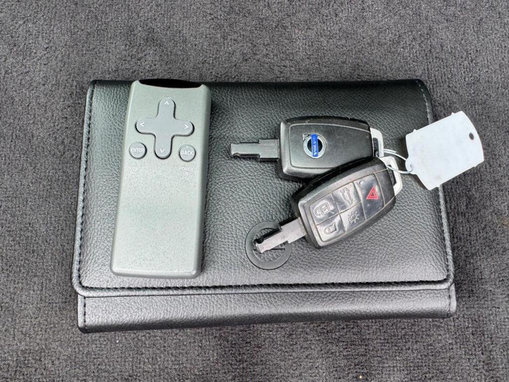VOLVO C30 2.0 R-Design Lux Sports Coupe Euro 5 3dr 2012