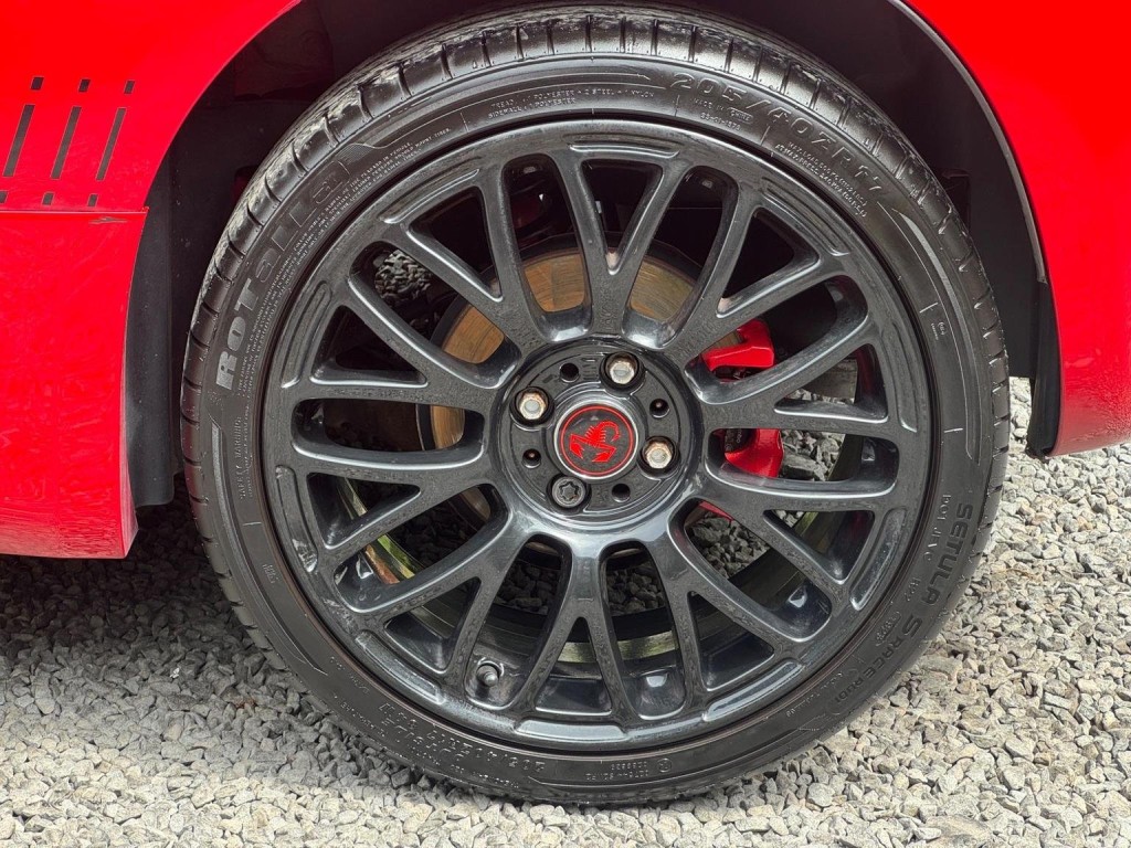 ABARTH 595 1.4 T-Jet Euro 6 3dr 2015