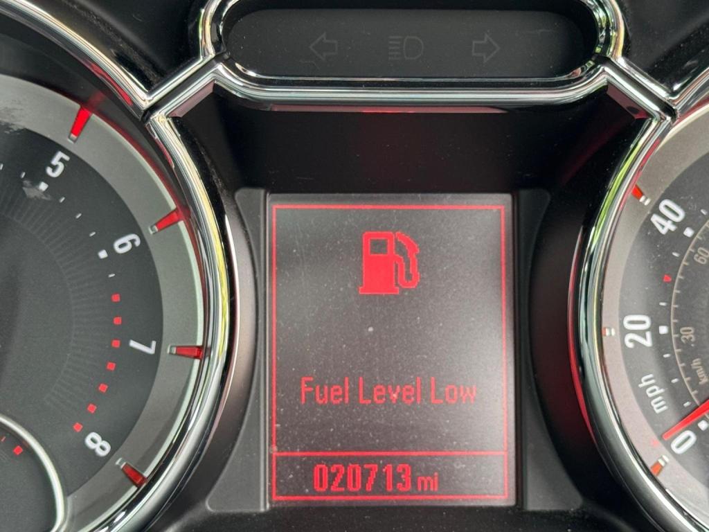 VAUXHALL ADAM 1.2i GLAM Euro 6 3dr 2016