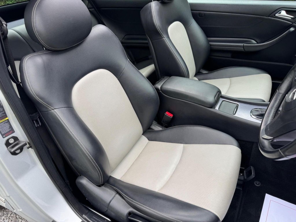 MERCEDES-BENZ CLC CLASS 2.1 CLC220 CDI Sport Coupe Auto Euro 4 3dr 2010