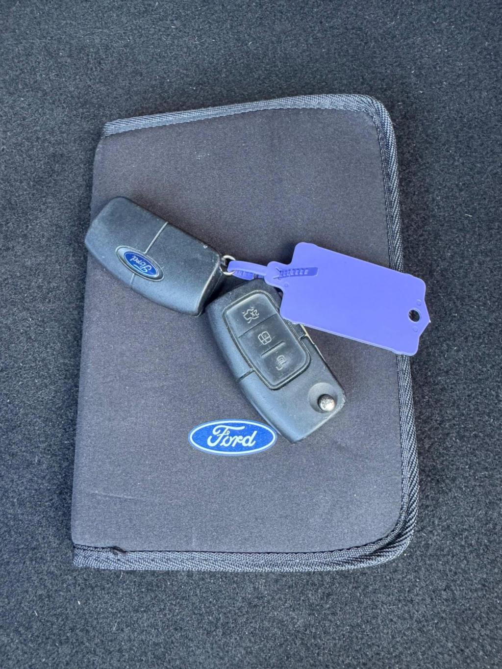 FORD FIESTA 1.0T EcoBoost Zetec Euro 5 (s/s) 3dr 2014