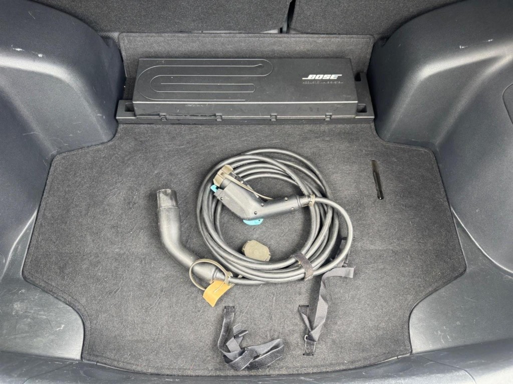 NISSAN LEAF 30kWh Tekna Auto 5dr 2017