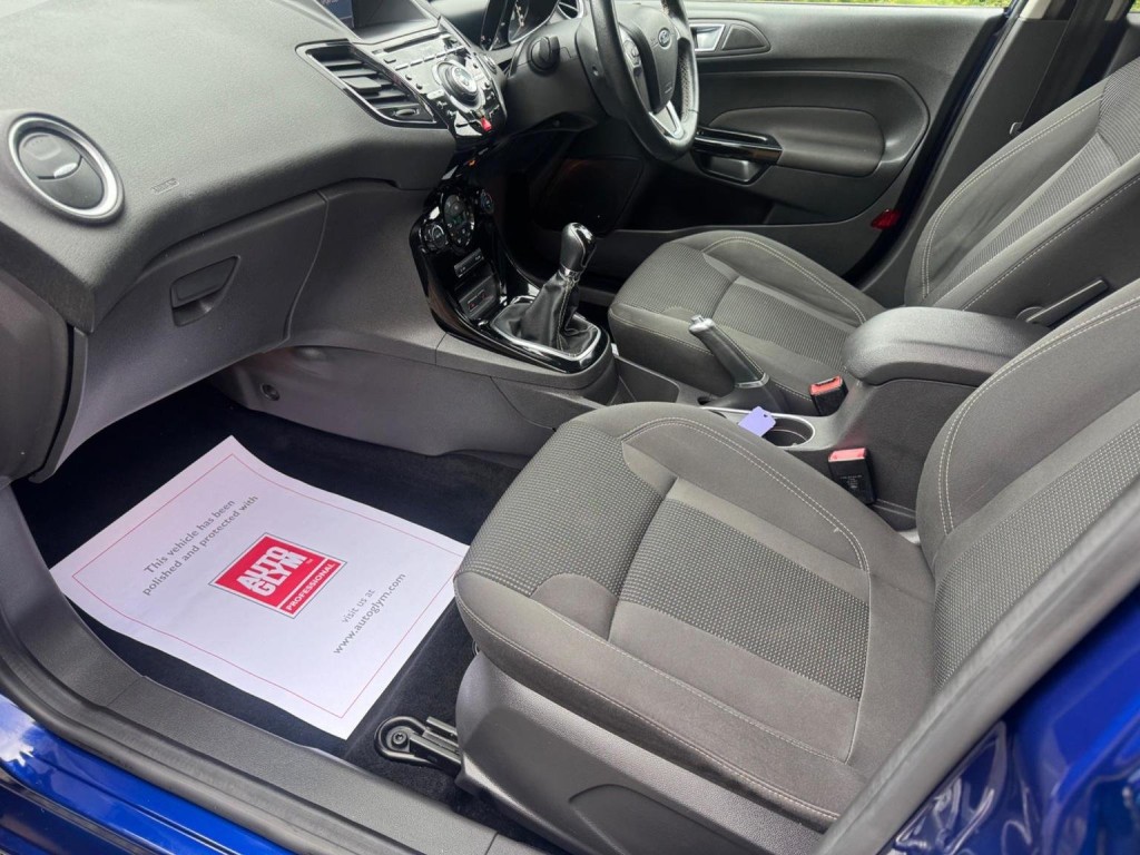 FORD FIESTA 1.0T EcoBoost Titanium Euro 6 (s/s) 5dr 2016