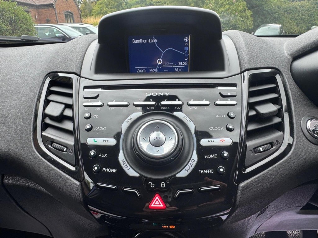 FORD FIESTA 1.0T EcoBoost Titanium Euro 6 (s/s) 5dr 2016