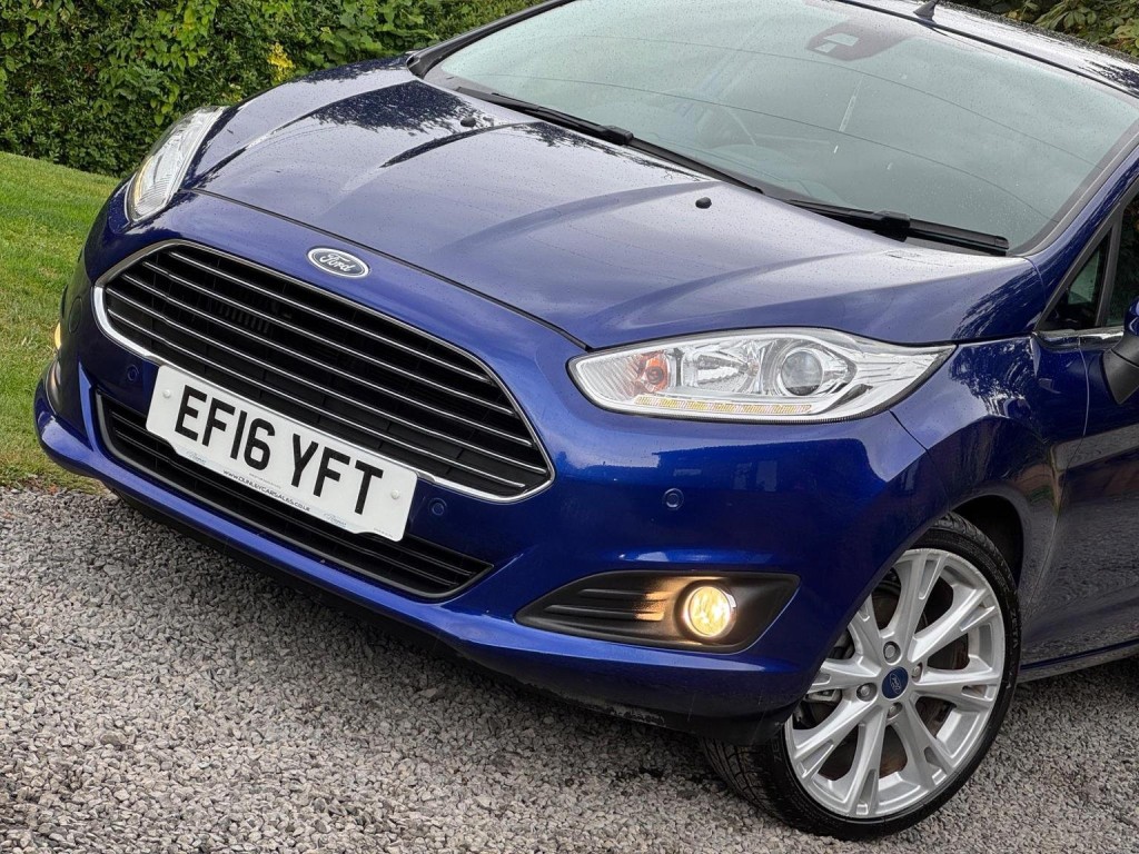 FORD FIESTA 1.0T EcoBoost Titanium Euro 6 (s/s) 5dr 2016